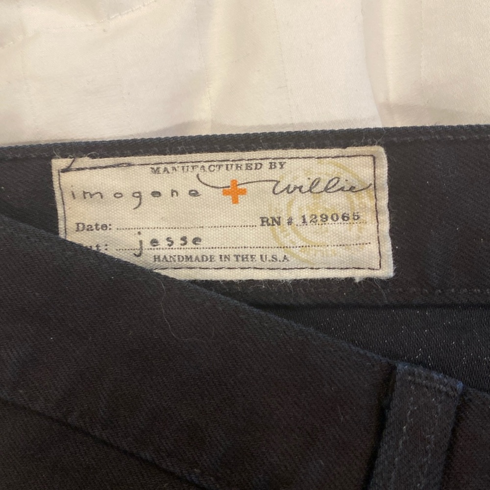 Imogene & Willie Black Jeans. Skinny  size 26 women’s jean. Perfect condition!